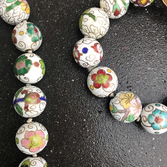 Vintage Jewelry - NECKLACE BRACELET set cloisonné beads white enamel